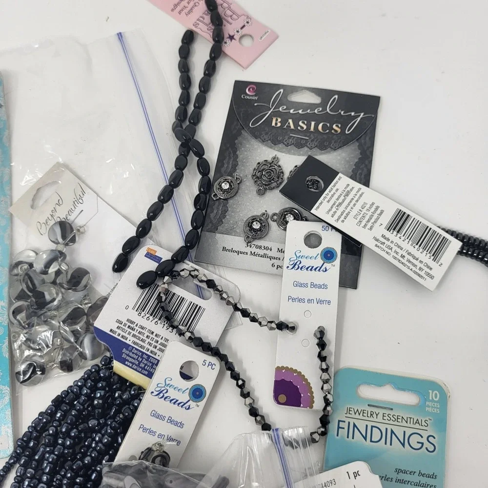 Bundle Of Jewelry Making Supplies Beads Arts Crafts Black Lot #10